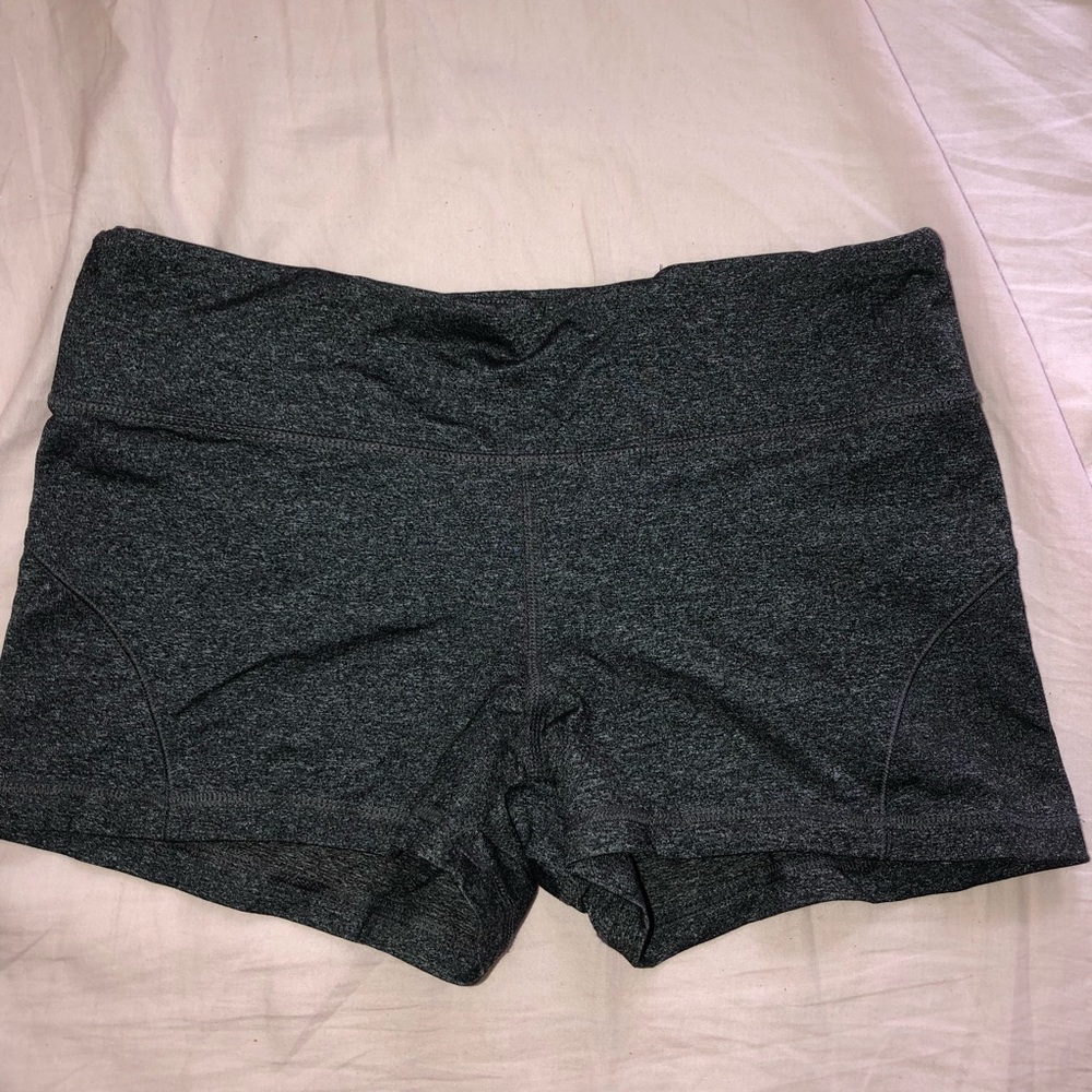 ✨FOREVER 21 Athletic Shorts Tights✨